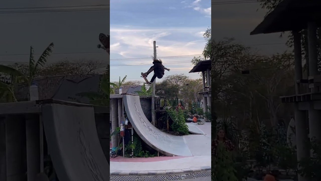 Subscribe: https://www.youtube.com/c/CreatureFiends<br /><br />Cody Lockwood sent us this video Postcard from his recent travels through Mexico, catching some picanté revs while pouring some concrete at a local DIY. <br /><br />Follow Cody on Instagram! https://www.instagram.com/codylockwood/<br /><br />LURK WITH US:<br />Shop: https://nhsskatedirect.com/pages/creature-skateboards<br />YouTube: https://www.youtube.com/c/CreatureFiends<br />Instagram: https://instagram.com/creaturefiends/ <br />Facebook: https://www.facebook.com/CreatureSkat...<br />Twitter: https://twitter.com/creaturefiends <br /><br />#CreatureSkateboards #Skateboarding #CreachTube