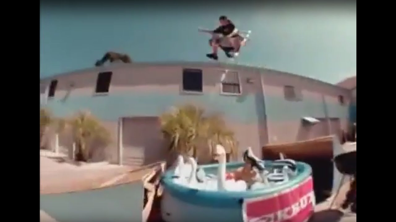 Krux Klassics: Feelin' It<br />Nothin Like a Pool Party To Set Things Off!<br /><br />Produced by Eric Noren and Ron Whaley