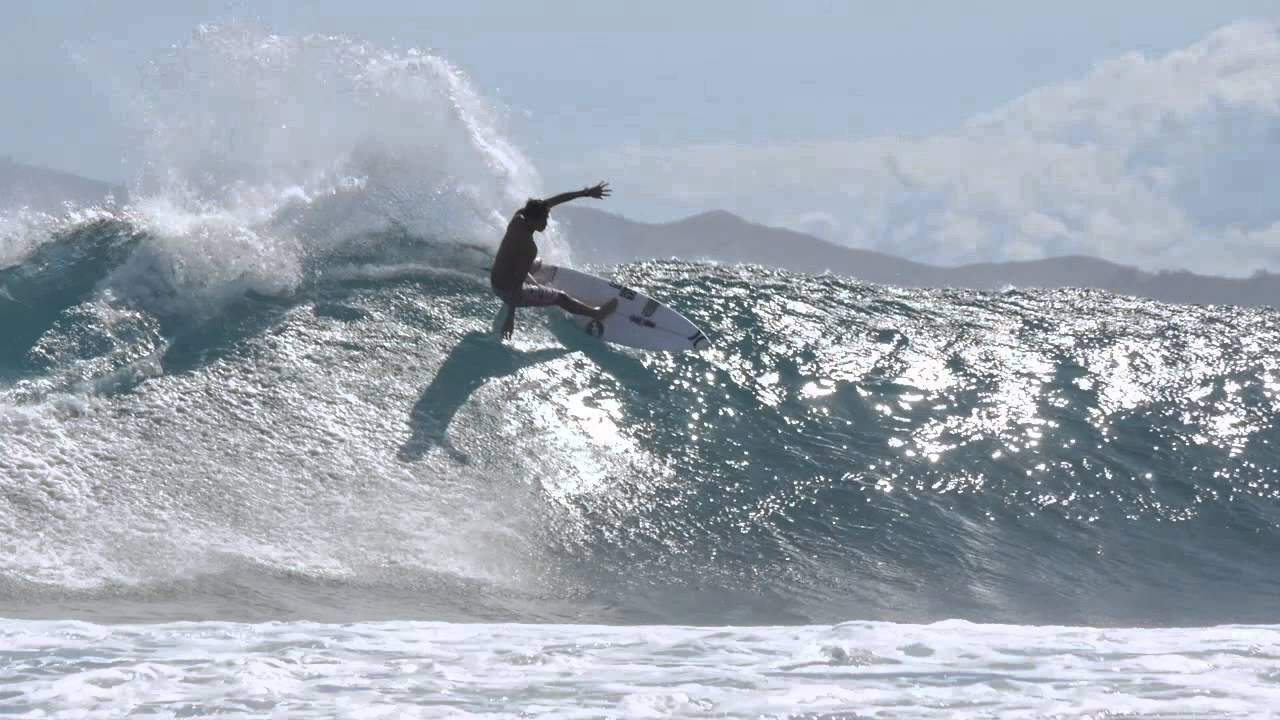 The world's best maximize their time and their heat totals during the final days of the Fiji Pro.