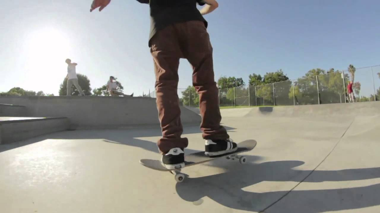 Carlos Zarazua gets a first try quick clip at Pedlow skatepark.