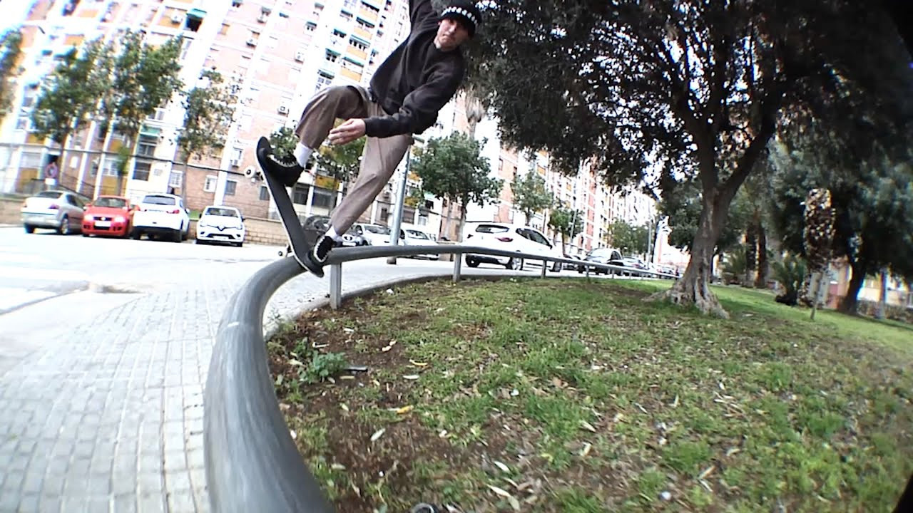 Featuring Austyn Gillette, Jake Anderson, Myles Strampello, Alex Furtado, Julian Ruhe and Gelek Gonzalez.<br /><br />Filmed and edited by Leon Moss.<br /><br />Additional filmers: Jack Thompson, Didac Balda, Bernard Aragao, Phil Zwijsen and Alexandre Deron.