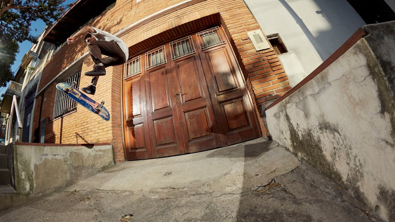 Featuring Andrew Gray, Federico Hazama, Matias Gagliardo, Mati Giorgi, Antonella Castillo and Ezekiel Martinez in Buenos Aires and Bariloche.<br /><br />Filmed and edited by Federico Hazama.<br /><br />00:00 Intro<br />00:23 Federico Hazama<br />02:48 Matias Gagliardo<br />05:48 Montage<br />09:22 Andrew Gray