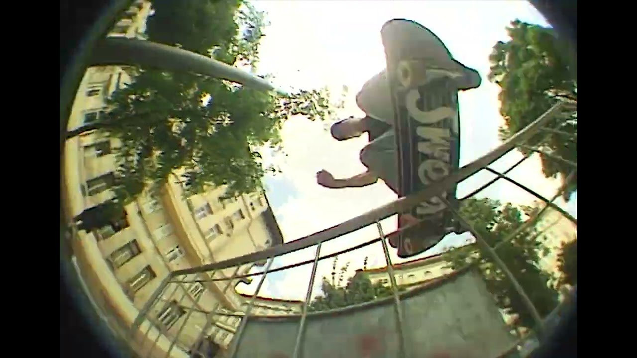 Turcsik Viktor's part from the Rios Crew's forthcoming video "Uccsó"<br />@rioscrewbp <br />Video by B. Bence<br />Drawings by Bárány Lili @baranylilo , Santex @insantista2<br />Music by Faktor<br />Faktor - Nyár<br />Faktor - Invázió<br />https://soundcloud.com/faktfaktor