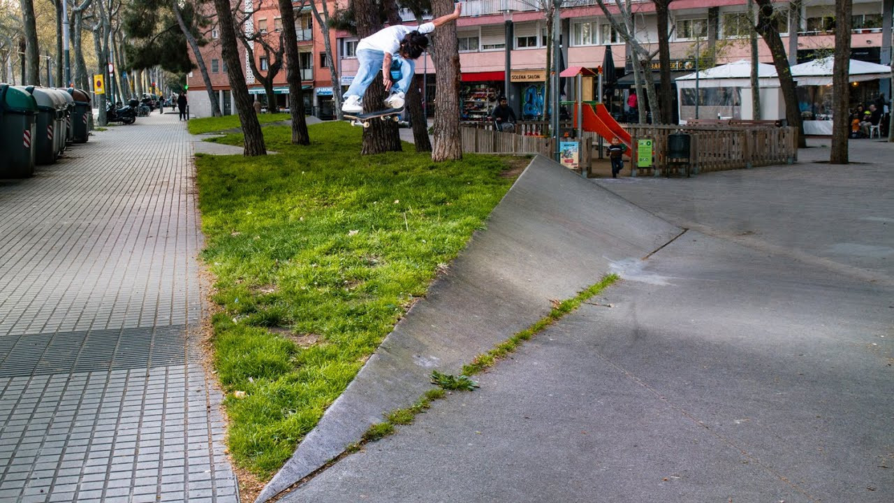 Featuring With Tiago Lemos, Marina Gabriela, Carlos Iqui, Carlos Ribeiro, Rodrigo Petersen, Matheus Du Bronks, Willian Truta, Tallys Junior, Tiago Lima, Niet Pires, Wagner Gallo, Rodrigo Gonzales, Shmatty, Fabio Cristiano, Henry Fischer, Leandro Fischer and Akira Utida.<br /><br />Thumbnail by Bruno Rocha.<br /><br />Music: Crupie remix by Killah Priest FT Matéria Prima, James Ventura, Pizzol, Zudiliza, Nel Sentimentu, Thestrow. Prod by Pizzol.