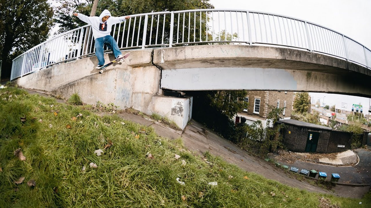 With Davide Holzknecht, Luka Pinto, Aref Koushesh, Tom Delion, Henry Gibbs, Ranga, Joel Banner and Daryl Dominguez.<br /><br />Filmed by Nick Richards.<br /><br />Edited by Tom Delion.<br /><br />Thumbnail photo by Rafal Wojnowski.<br /><br />https://baglady.supplies/