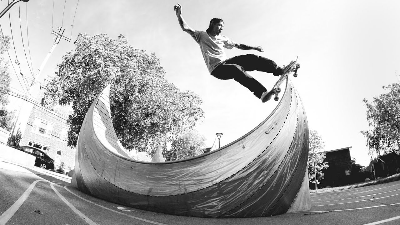 Featuring Ben Gore, Chris Athans, Jesse Narvaez, Josh McLaughlin, Roger Krebs, Sean Powderly, Ty Beall, Brian Powderly, Dylon Drew, James Levinski, Max Brooker in Seattle and Portand.<br /><br />Filmed Zach Chamberlin, Logan Matthews, Ed Claire and Ben Gore.<br /><br />Edited by Zach Chamberlin.<br /><br />Photography by Joe Madrigal.