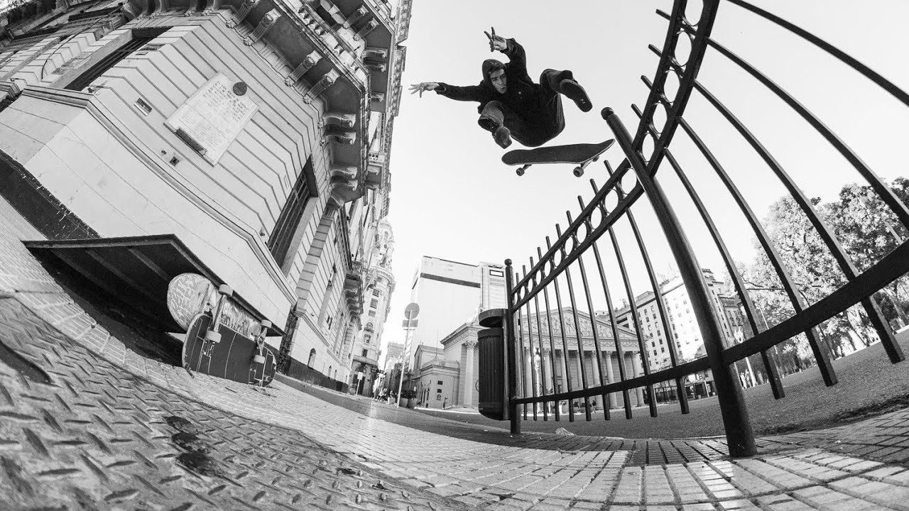 Featuring Eze Martinez, Juan Oppen, Joaquín Leon and Diego Bucchieri.<br /><br />Filmed and edited by Tomy Scicchitano.<br /><br />https://delivxry.com/<br /><br />https://cleaverskateboards.com/<br /><br /> https://www.freeskatemag.com/2021/12/21/dvxc/