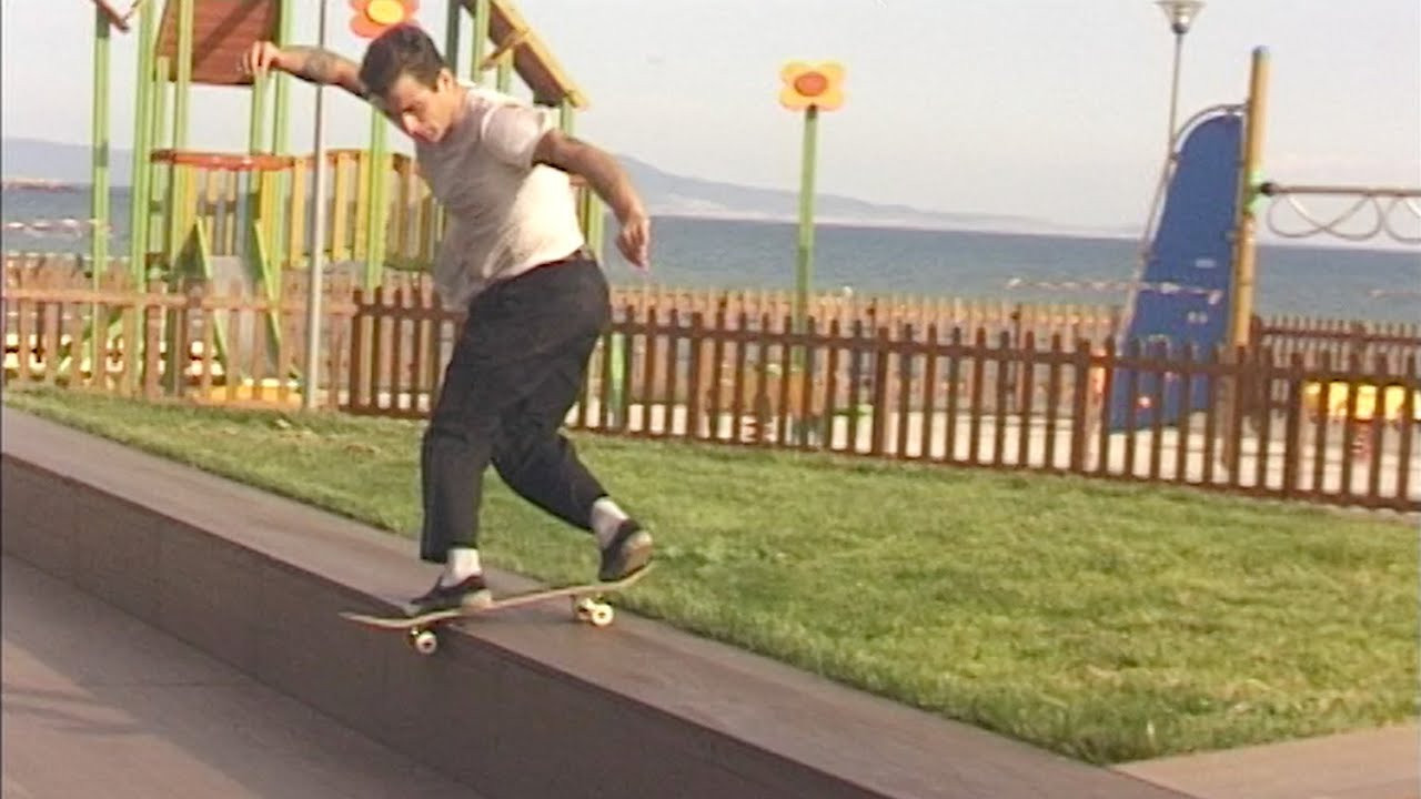 Featuring Solon Lalas, Dimitris Kaberis, Robi Ehiwe, Filippos Fotiadis, Stavros Seferiadis, Thomas Kolousis, George Patias, Argen Trupja, Daniel Waldorf and Notis Aggelis. <br /><br />Filmed and edited by George Patias. <br /><br />Additional filming by Notis Aggelis and Giorgos Papadimitriou.<br /><br />https://screwloosefc.com/