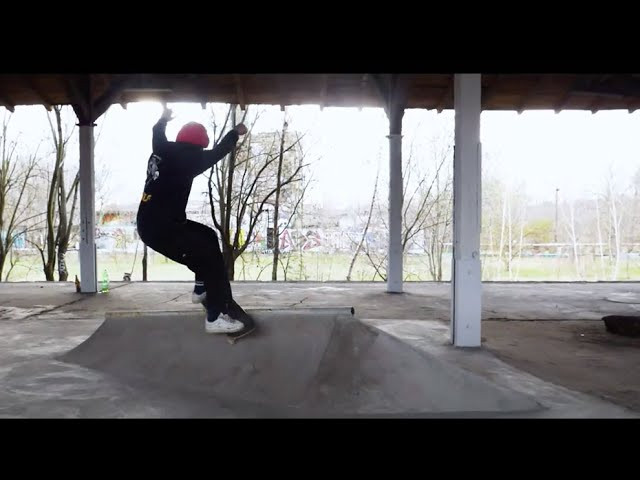 Dickies and Titus team up for the "Art Construction Tour" in Dresden, Germany. Featuring Catherine Marquis, Lea Schäfer, Vanessa Konte, and Salome Keller. <br />Artwork by Clara Knör<br />Filmed by Joost Küker & Pascal Klauke