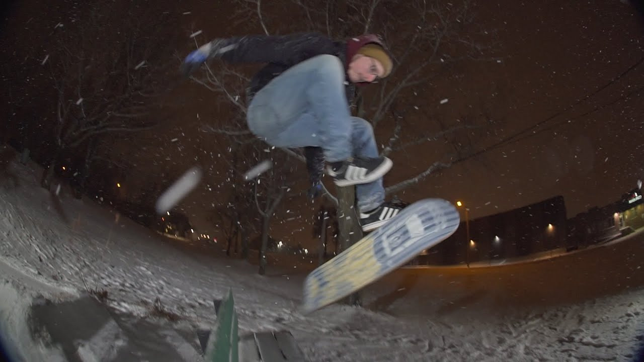 Raw snowskate clips, Sherbrooke QC<br />January 14th session filming for 'Gazpacho'<br />Watch the full video - https://youtu.be/GaV8ipWzYZk<br /><br />Dan Bergeon, Jeremy Manson, Josh Oakes, Zack Alworden, Phil Moreau, COSD & Marc-Antoine Thomas<br /><br />Filmed by Alex Blais<br /><br />2021-22 team & signature snowskates available for pre-order on our webstore.<br /><br />Website - www.ambitionsnowskates.com<br />IG - www.instagram.com/ambitionsnowskates/
