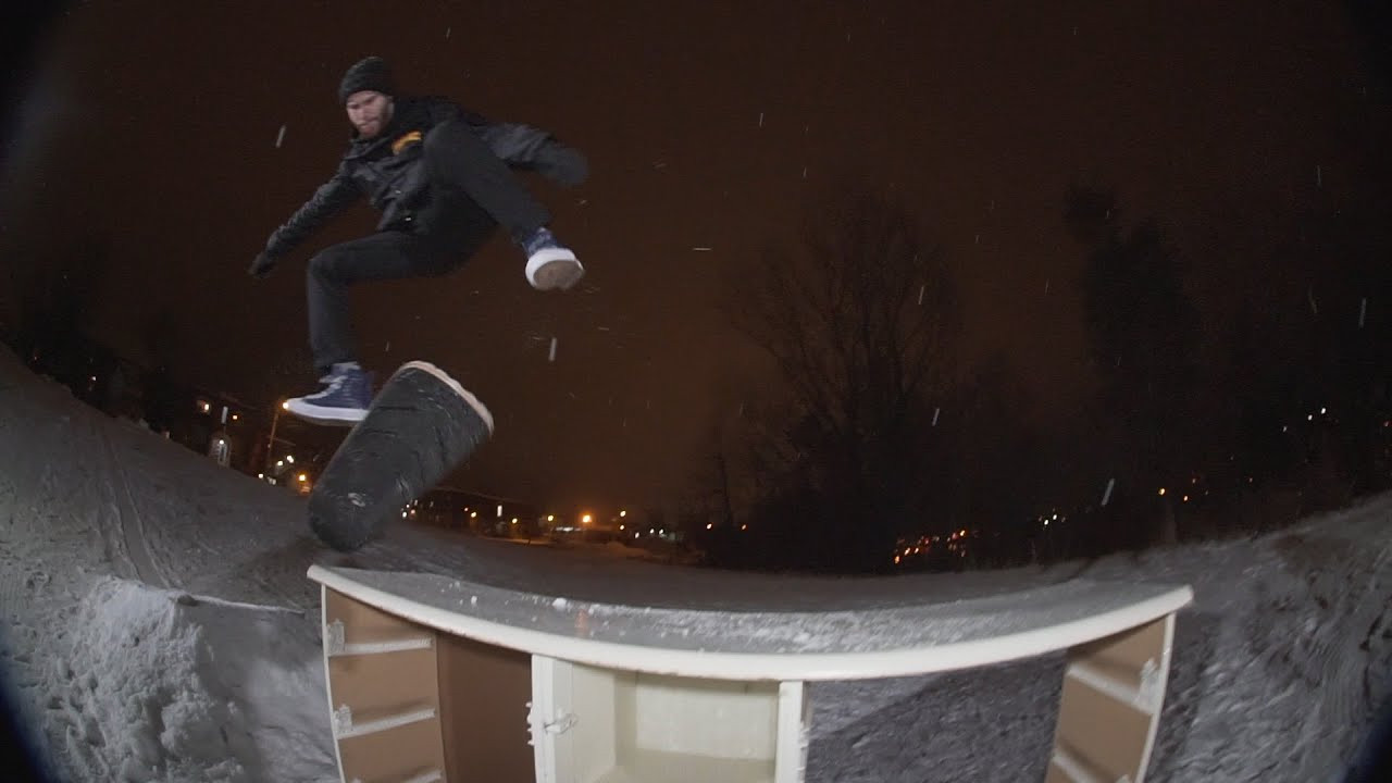 Raw snowskate clips, Sherbrooke QC<br />January 13th session filming for 'Gazpacho'<br />Watch the full video - https://youtu.be/GaV8ipWzYZk<br /><br />Jeremy Manson, Josh Oakes, Jensen Fisker & Zack Alworden<br /><br />Filmed by Alex Blais<br /><br />2020-21 team & signature snowskates available on our webstore<br /><br />Website - www.ambitionsnowskates.com<br />IG - www.instagram.com/ambitionsnowskates/