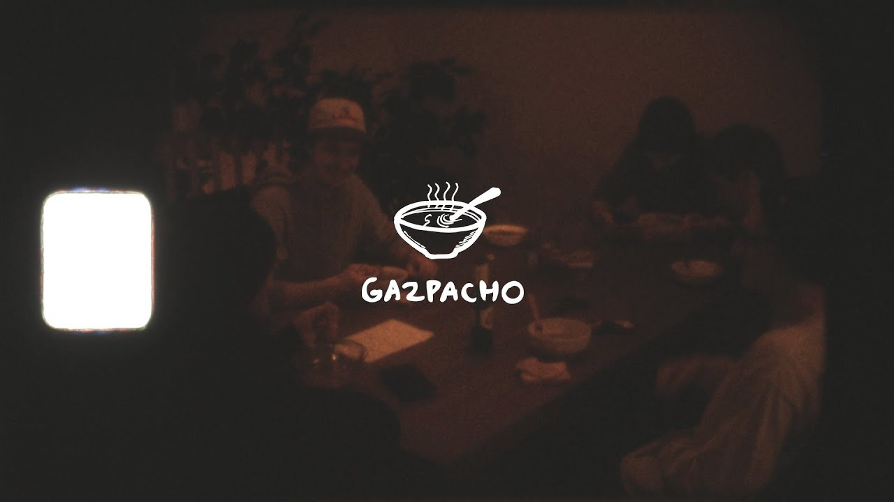 'GAZPACHO'<br />One week snowskate team trip in Sherbooke, Quebec<br />Oakes, Moreau, Manson, COSD, Alworden, Fisker & Bergeon<br />January 2020<br /><br />Video by Alex Blais<br /><br />Ambition Snowskates<br />Website - www.ambitionsnowskates.com<br />IG - https://www.instagram.com/ambitionsnowskates/