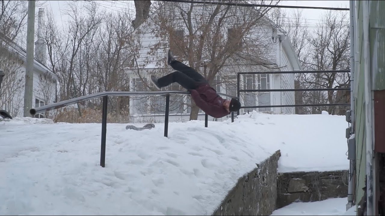Josh Oakes Snowskate B-Sides<br /><br />Watch ENCORE by Ambition Snowskates<br />https://www.youtube.com/watch?v=71RZAk-WiFY&t=69s<br /><br />IG @ambitionsnowskates<br />www.ambitionsnowskates.com