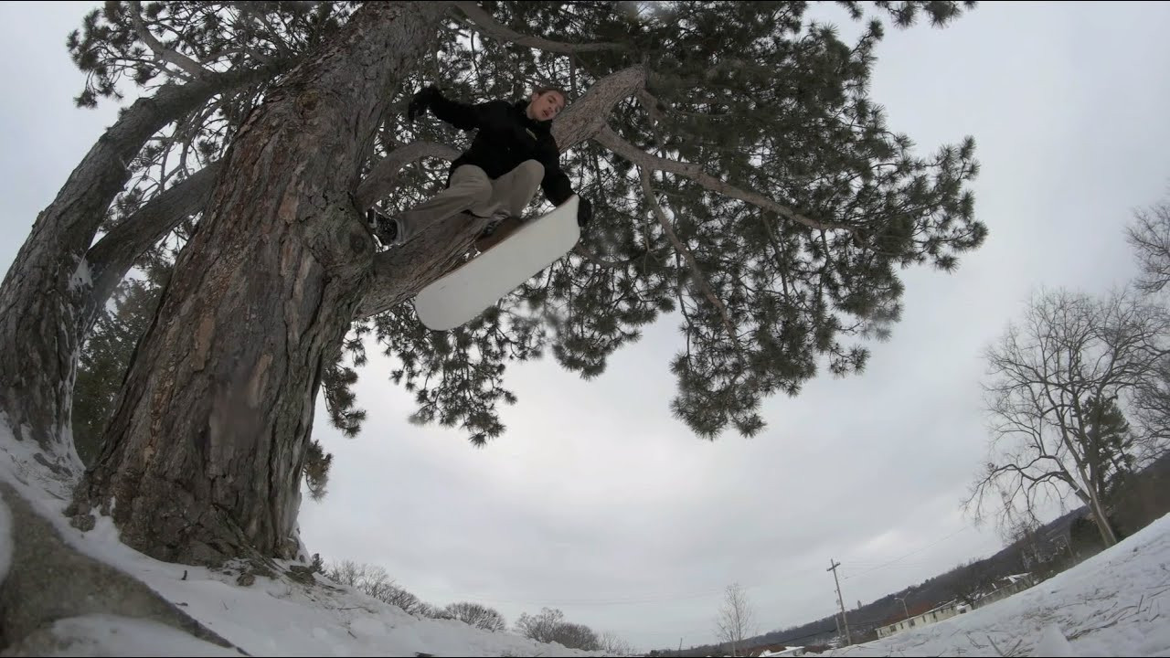 OUTDOOR ADVENTURES #2 | Snowskating everything in sight at Crane park in Kalamazoo, MI.<br /><br />FOLLOW US<br />Website: https://ambitionsnowskates.com<br />Instagram: @ambitionsnowskates<br />Facebook: https://facebook.com/AmbitionSnowskates<br />Snapchat: ambsnowskate<br />Twitter: @ambitionsnow<br /><br />RIDERS<br />Dave Engerer<br />Dan Routhier<br />Chuck Dion<br />Zack Alworden<br /><br />OUTRO SONG<br />Strange Broue - Electric Blizzard