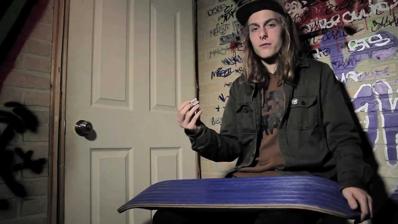 You've been riding your Ambition snowskate for a while and it's not as fast as it used to be? Don't worry, Mathias will show you a quick and easy way to make it fast as new in only a of couple minutes. <br /><br />*Only works with Ambition Snowskates<br /><br />First, you need is a sharp exacto or razor blade. Forget all about waxing Ambition, the base does not take wax. Simply scrape your snowskate from nose to tail, until it is smooth again. Work your way on the flat parts between the grooves one at a time. Don't be afraid to put a good amount of pressure on the blade, it will not harm your snowskate. This will be a bit messy so you might want to do it outside or over a trashcan. Excess plastic will come off as you can see in the video. A few minutes every week and your board will be riding awesome for the entire season!<br /><br />----------------------------<br /><br />Ton snowskate Ambition commence a être usé et ne glisse plus aussi bien qu'avant? Mathias te montre dans ce vidéo la meilleure technique pour que ton board redevienne aussi rapide qu'un neuf et ce en seulement quelques minutes.<br /><br />*Fonctionne seulement avec les snowskates Ambition<br /><br />Il vous faut une lame d'exacto ou de rasoire. Oubliez la wax, ce n'est pas une bonne solution car la base ne la retiendra que pour quelques minutes, ca ne vaut vraiment pas le coup. Grattez simplement la base du snowskate du nose vers le tail avec la lame, pour la rendre lisse à nouveau. N'ayez pas peur de mettre de la pression sur la lame, il n'y a aucune risque pour le snowskate et le résultat sera meilleur. Il faut qu'une mince couche de plastique s'enlève, donc c'est une bonne idée de le faire à l'extérieur ou vis à vis d'une poubelle. Quelques minutes toutes les semaines et votre board sera rapide pour toute la saison!<br /><br />----------------------------<br /><br />Want to have a blast this winter? Get your Ambition snowskate online today!<br /><br />WEBSITE http://www.ambitionsnowskates.com<br />FACEBOOK http://www.facebook.com/AmbitionSnowskates<br />SUBSCRIBE http://www.youtube.com/subscription_center?add_user=AmbitionSnowskates<br /><br />We’re redefining snowskating. Our boards are fast & strong made with 7 plys of Canadian maple, with concave and aggressive grip. Every year, we refine our board construction to give you the best possible experience on snow. We know we're onto something... what's possible on a snowskate?