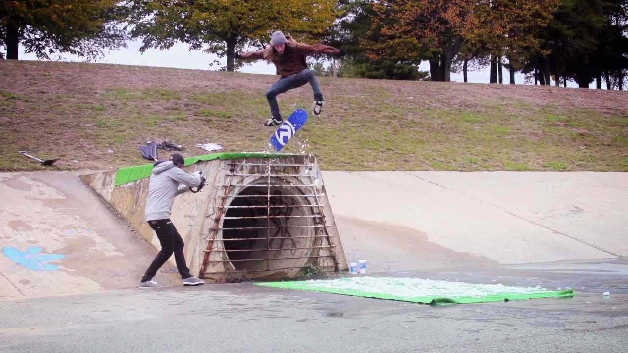 CoucheTard CircleK PolarPop campaign featuring Ambition Snowskates for the staycolderlonger.ca website.<br /><br />----------------------------<br /><br />Want to have a blast this winter? Get your Ambition snowskate online today!<br /><br />WEBSITE http://www.ambitionsnowskates.com<br />FACEBOOK http://www.facebook.com/AmbitionSnowskates<br />SUBSCRIBE http://www.youtube.com/subscription_center?add_user=AmbitionSnowskates<br /><br />We’re redefining snowskating. Our boards are fast & strong made with 7 plys of Canadian maple, with concave and aggressive grip. Every year, we refine our board construction to give you the best possible experience on snow. We know we're onto something... what's possible on a snowskate?