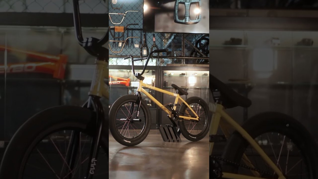 WOULD YOU RIDE THIS CULT CREW DAKOTA ROCHE "DAK" FRAME BUILD?! #bmxisfun #DAKOTAROCHE