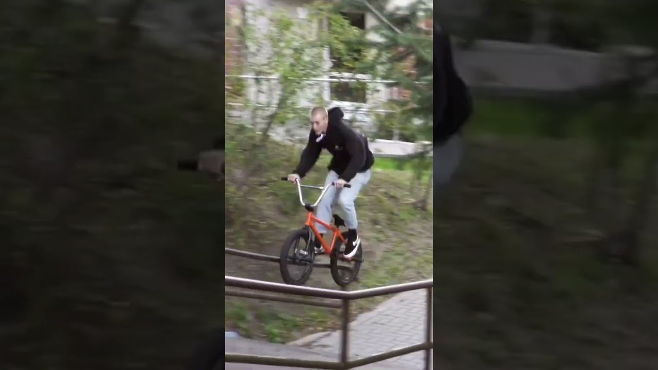 Kilian Roth is built different. #bmxstreet