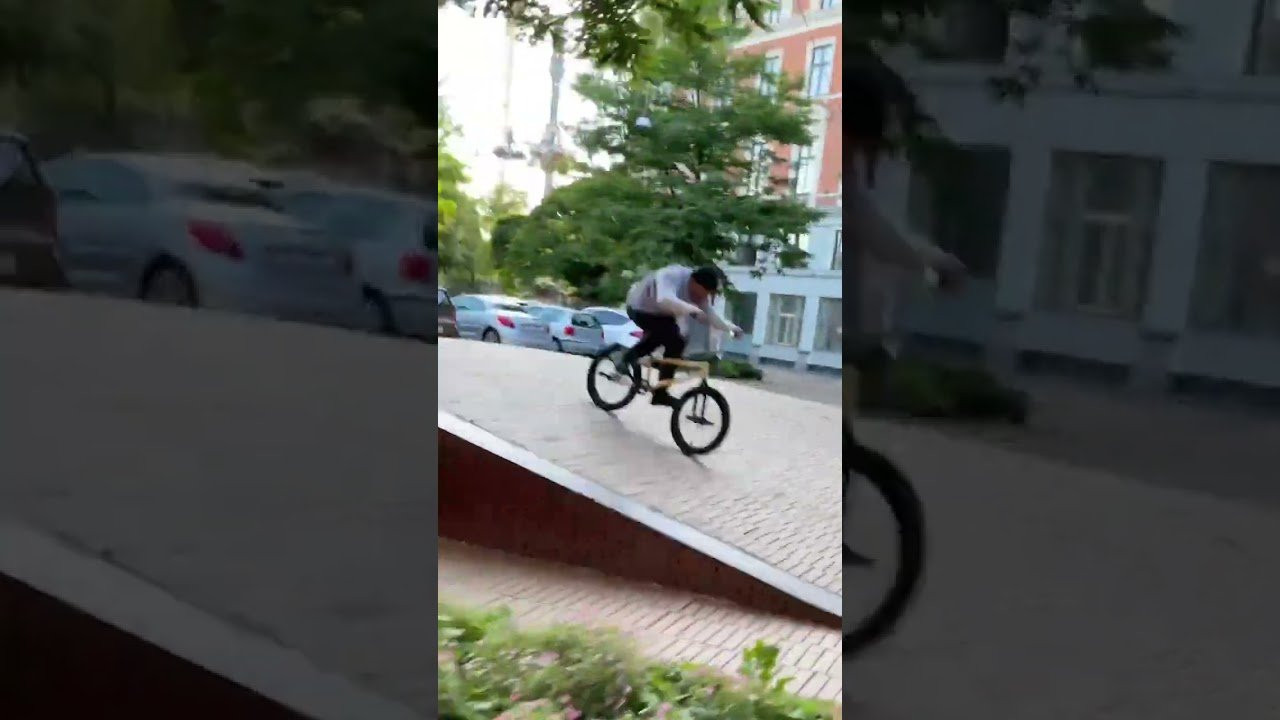 DAKOTA ROCHE FLOWING LINES THROUGH EUROPE... #bmxstreet