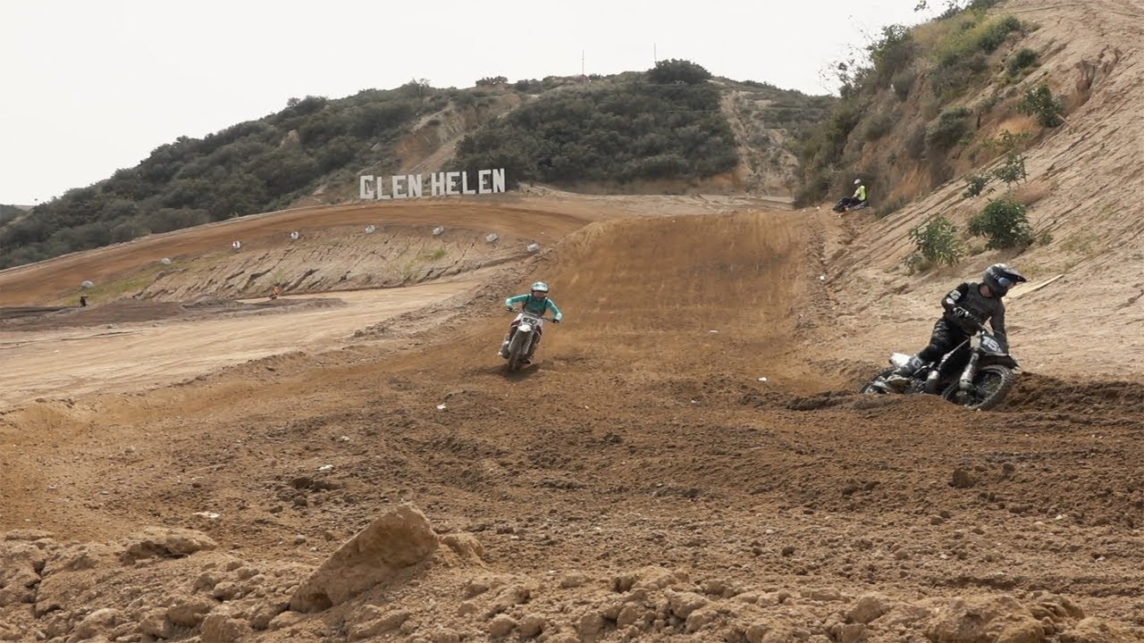 One of the most exciting moments of the 2018 MTA Two-Stroke World Championship was during the final race in the Open Pro class, as Moto 1 winner, Zach Bell, chased down Darryn Durham for the overall. The two put on an exciting race, which didn't end until the very last jump on the course.