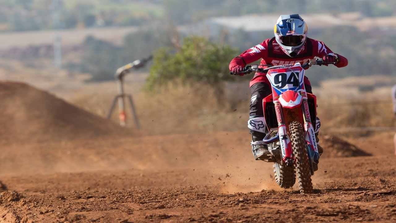After a long and difficult recovery from a serious arm injury, Team Honda HRC racer Ken Roczen is ready to race. See him rip the Honda Supercross practice track in this raw edit.