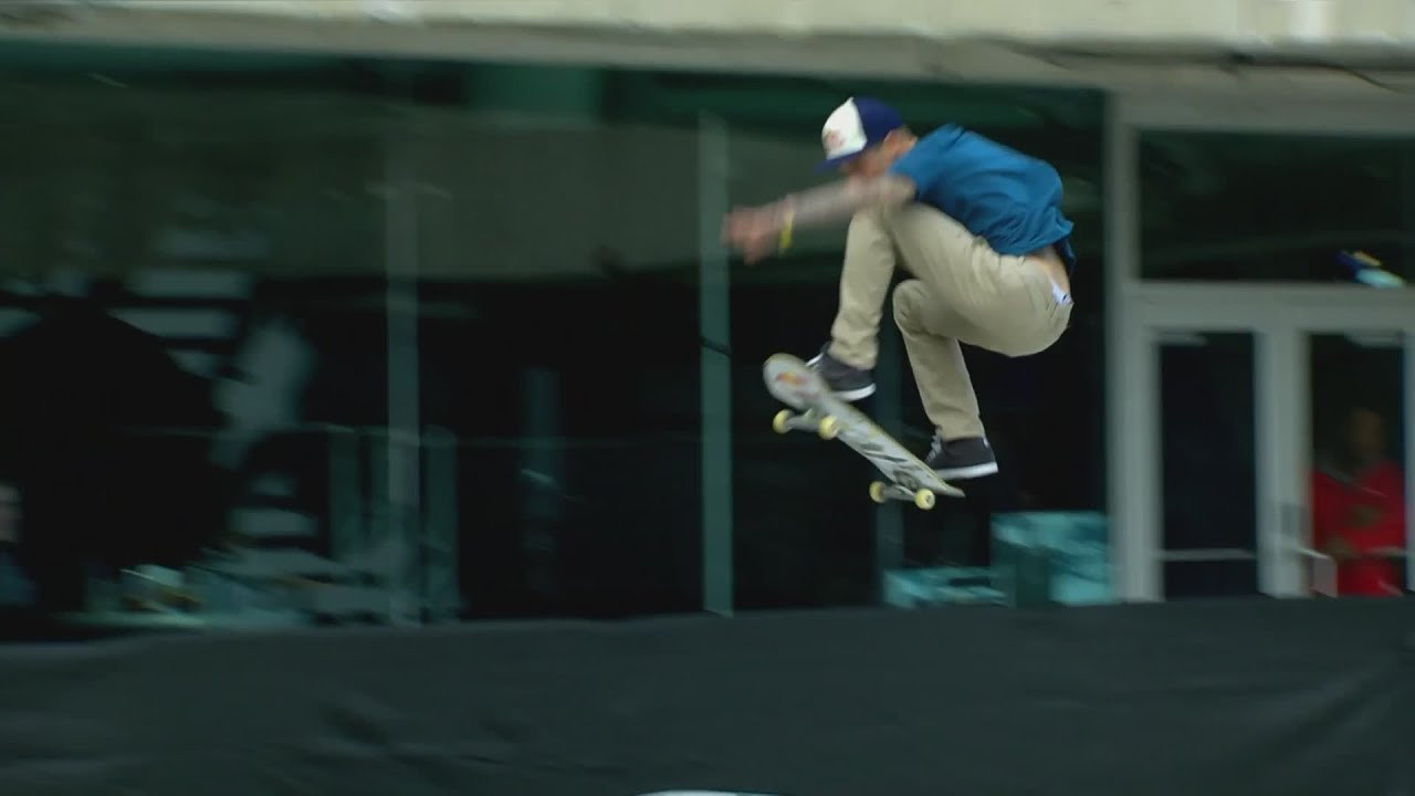 In the third edition of Red Bull Hart Lines, Nyjah Huston defended his title as champion with a dynamic display of speed, technical skill and creativity to win the contest for the second year in a row.<br /><br />Thousands of local fans packed into Hart Plaza, watching Huston battle through the late afternoon against a field of elite international skaters including Ryan Sheckler, Leticia Bufoni and Felipe Gustavo. Huston claimed victory with a series of flawless runs packed with tricks strung together with fluidity and style.<br /><br />Huston’s performance was typified by opening his first run with an epic gap kickflip frontside boardslide then, later in the afternoon, closing out his final run with a perfect backside flip over the gap followed by a fakie kickflip into the bank.<br /><br />“The competition is always super gnarly and this course isn’t easy to skate. That’s the reason I like this competition, it’s super diverse. Consistency is the key. Being able to put down a solid first run so you can try something harder on your second run,” said a breathless Huston after sealing the deal on his final run with a gap to noseblunt.