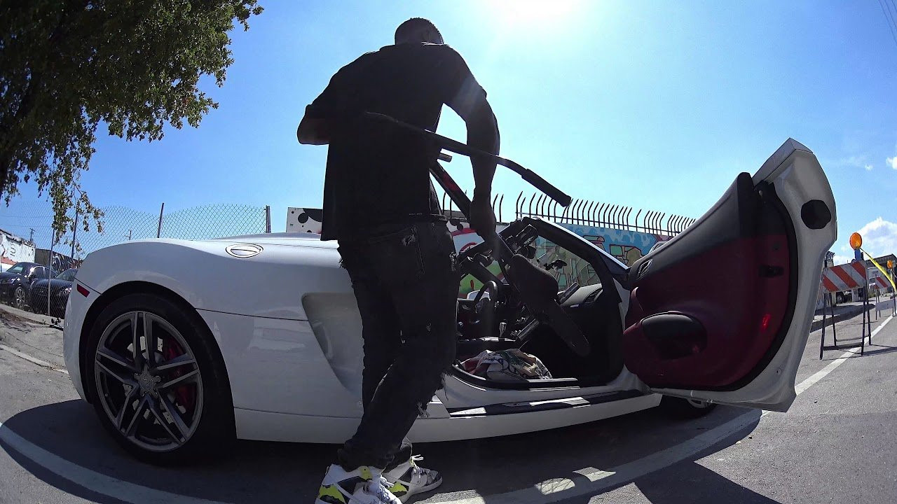 While the brutal east coast winter was still in full swing Nigel Sylvester had to escape from New York for some much needed fun in the sun. <br /><br />So he hopped on a plane to Miami, where he caught some session time on his bike and enjoyed some of the finer things in life.