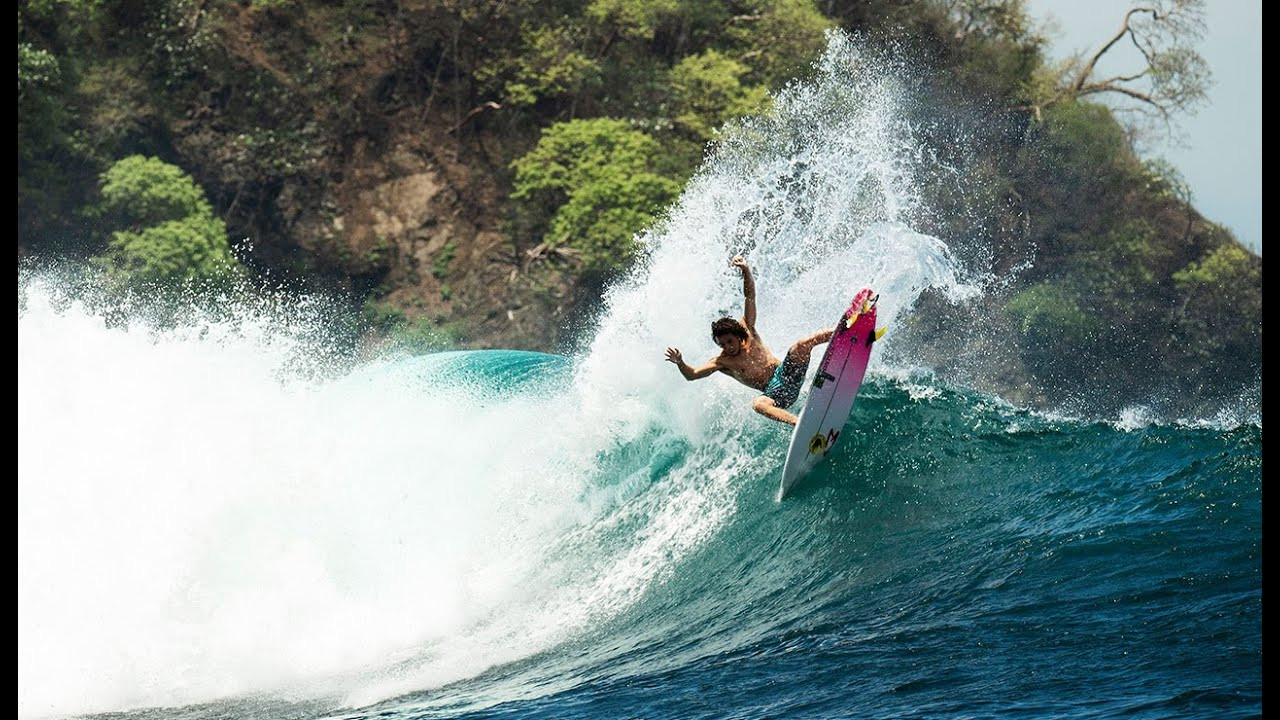 When the first solid South Swell of the season lit up the Pacific, members from the Body Glove Surf Team wasted no time hopping on a plane to the beautiful beaches of Costa Rica. Follow Eva Woodland, Hunter Jones, Dane Anderson, and Nolan Rapoza as they chase surf and adventure in the land of Pura Vida.