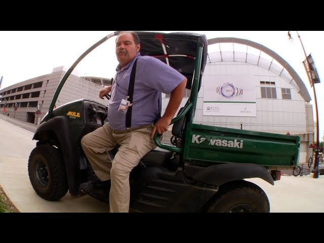 Sometimes you only get one go...<br /><br />Raw line from Shane Weston for his recent Ridgestone tire promo. As always switching the bars up and getting just the one chance as security pulls up. Filmed by Nathan Williams