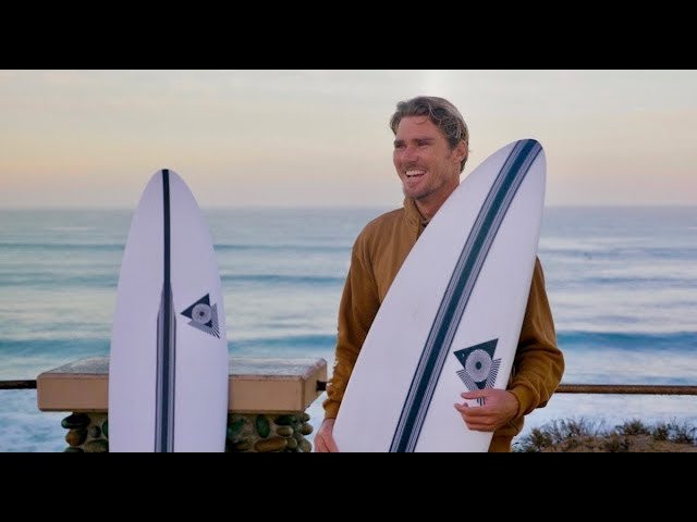 Daniel Thomson flew in and flew out. Landed on a Sunday with a Hydronaut, surfed for three straight days, and flew out on Thursday.