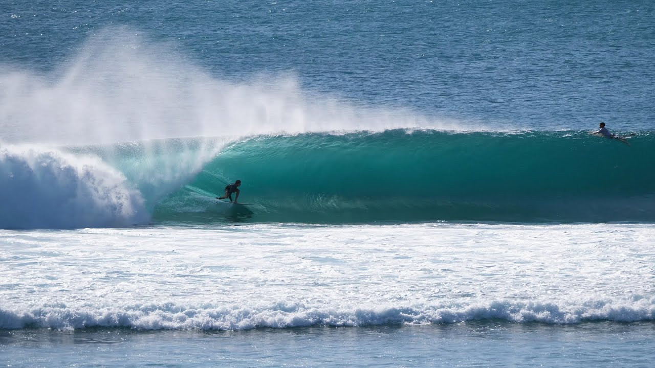The same swell that hit Padang Padang for the Rip Curl Cup also fired up a few other locations around Indonesia, including this long & super hollow point break. <br /><br />We witnessed some of the best waves we've ever seen, and the large crew of talented surfers out there were taking full advantage of it. A day for the books for sure!<br /><br />If you would like to support us, please buy us a coffee here: https://www.buymeacoffee.com/infowy<br /><br />If you like the content, please subscribe to the channel here: http://bit.ly/2NPrV5H<br />_____________________________<br /><br />OUR AMAZON STORE: https://www.amazon.com/shop/globalzoo-surfingvideos?ref=ac_inf_tb_vh <br /><br />GEAR WE USE FROM AMAZON: <br /><br />Our camera: https://amzn.to/3XHjiMe <br />Our drone: https://amzn.to/3HauKJg <br />Our main lens: https://amzn.to/3Jo9qCU <br />Our other lens: https://amzn.to/3Ji9XWW <br />Our main tripod: https://amzn.to/3Y6yUZG <br />Our second tripod: https://amzn.to/3Hh9EsJ <br />Our second tripod head: https://amzn.to/3WPpsbQ <br />Our camera bag: https://amzn.to/3HdvTzH <br />The laptop we edit on: https://amzn.to/3Hdwb9L <br />Our external hard drive: https://amzn.to/3Y2lJc0 <br /><br />_____________________________<br /><br />Social media accounts:<br />Instagram: https://www.instagram.com/global.zoo.co/?hl=en<br />Facebook: https://www.facebook.com/Global.Zoo.Co<br /><br />_____________________________<br /><br />DISCLAIMER <br />Some of the links above are affiliate links, where I earn a small commission if you click on the link and purchase an item. You are not obligated to do so, but it does help fund these videos in hopes of bringing value to you! <br /><br />#Surfing #Surf #Indonesia #Sumbawa #Bali #GlobalZoo
