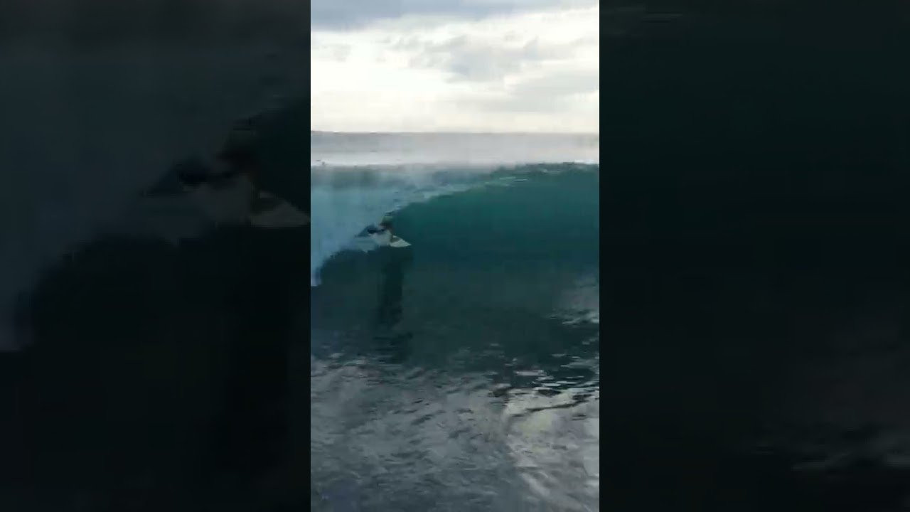 If you would like to support us, please buy us a coffee here: https://www.buymeacoffee.com/infowy<br /><br />If you like the content, please subscribe to the channel here: http://bit.ly/2NPrV5H<br />_____________________________<br /><br />OUR AMAZON STORE: https://www.amazon.com/shop/globalzoo-surfingvideos?ref=ac_inf_tb_vh <br /><br />GEAR WE USE FROM AMAZON: <br /><br />Our camera: https://amzn.to/3XHjiMe <br />Our drone: https://amzn.to/3HauKJg <br />Our main lens: https://amzn.to/3Jo9qCU <br />Our other lens: https://amzn.to/3Ji9XWW <br />Our main tripod: https://amzn.to/3Y6yUZG <br />Our second tripod: https://amzn.to/3Hh9EsJ <br />Our second tripod head: https://amzn.to/3WPpsbQ <br />Our camera bag: https://amzn.to/3HdvTzH <br />The laptop we edit on: https://amzn.to/3Hdwb9L <br />Our external hard drive: https://amzn.to/3Y2lJc0 <br /><br />_____________________________<br /><br />Social media accounts:<br />Instagram: https://www.instagram.com/global.zoo.co/?hl=en<br />Facebook: https://www.facebook.com/Global.Zoo.Co<br /><br />_____________________________<br /><br />DISCLAIMER <br />Some of the links above are affiliate links, where I earn a small commission if you click on the link and purchase an item. You are not obligated to do so, but it does help fund these videos in hopes of bringing value to you! <br /><br />#Surfing #Surf #Indonesia #NusaLembongan #Bali #BaliSurf #GlobalZoo #SurfersOfBali #SurfRawFiles