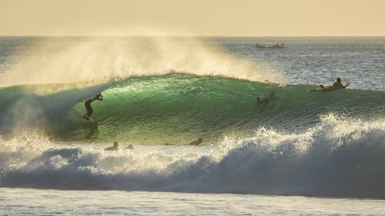 A new swell is filling in this afternoon, and as the tide drops we should see some of those perfect barrels at Bingin Beach, Bali.<br /><br />Sorry for any abrupt cuts in the footage. The internet wasn't performing the best, and kept cutting out during the stream. We will use a 4G connection next time and hope it works better. <br /><br />#Surfing #Indonesia #Bali #Bingin #GlobalZoo