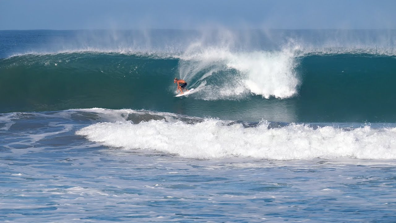 Indonesia is well known for its morning & evening glass-offs, and this hollow beachie heavily relies on these times to be at its best. Early morning is usually the cleanest - before the wind ruins things around 10am - but it can often glass-off again late in the afternoon, which is handy if you enjoy a lie in. <br /><br />If you manage to score this wave, you'll be treated to some of the best beach break barrels in Indonesia.<br /><br />If you would like to support us, please buy us a coffee here: https://www.buymeacoffee.com/infowy<br /><br />If you like the content, please subscribe to the channel here: http://bit.ly/2NPrV5H<br />_____________________________<br /><br />OUR AMAZON STORE: https://www.amazon.com/shop/globalzoo-surfingvideos?ref=ac_inf_tb_vh <br /><br />GEAR WE USE FROM AMAZON: <br /><br />Our camera: https://amzn.to/3XHjiMe <br />Our drone: https://amzn.to/3HauKJg <br />Our main lens: https://amzn.to/3Jo9qCU <br />Our other lens: https://amzn.to/3Ji9XWW <br />Our main tripod: https://amzn.to/3Y6yUZG <br />Our second tripod: https://amzn.to/3Hh9EsJ <br />Our second tripod head: https://amzn.to/3WPpsbQ <br />Our camera bag: https://amzn.to/3HdvTzH <br />The laptop we edit on: https://amzn.to/3Hdwb9L <br />Our external hard drive: https://amzn.to/3Y2lJc0 <br /><br />_____________________________<br /><br />Social media accounts:<br />Instagram: https://www.instagram.com/global.zoo.co/?hl=en<br />Facebook: https://www.facebook.com/Global.Zoo.Co<br /><br />_____________________________<br /><br />DISCLAIMER <br />Some of the links above are affiliate links, where I earn a small commission if you click on the link and purchase an item. You are not obligated to do so, but it does help fund these videos in hopes of bringing value to you! <br /><br />#Surfing #Surf #Indonesia #Sumatra #Bali #GlobalZoo