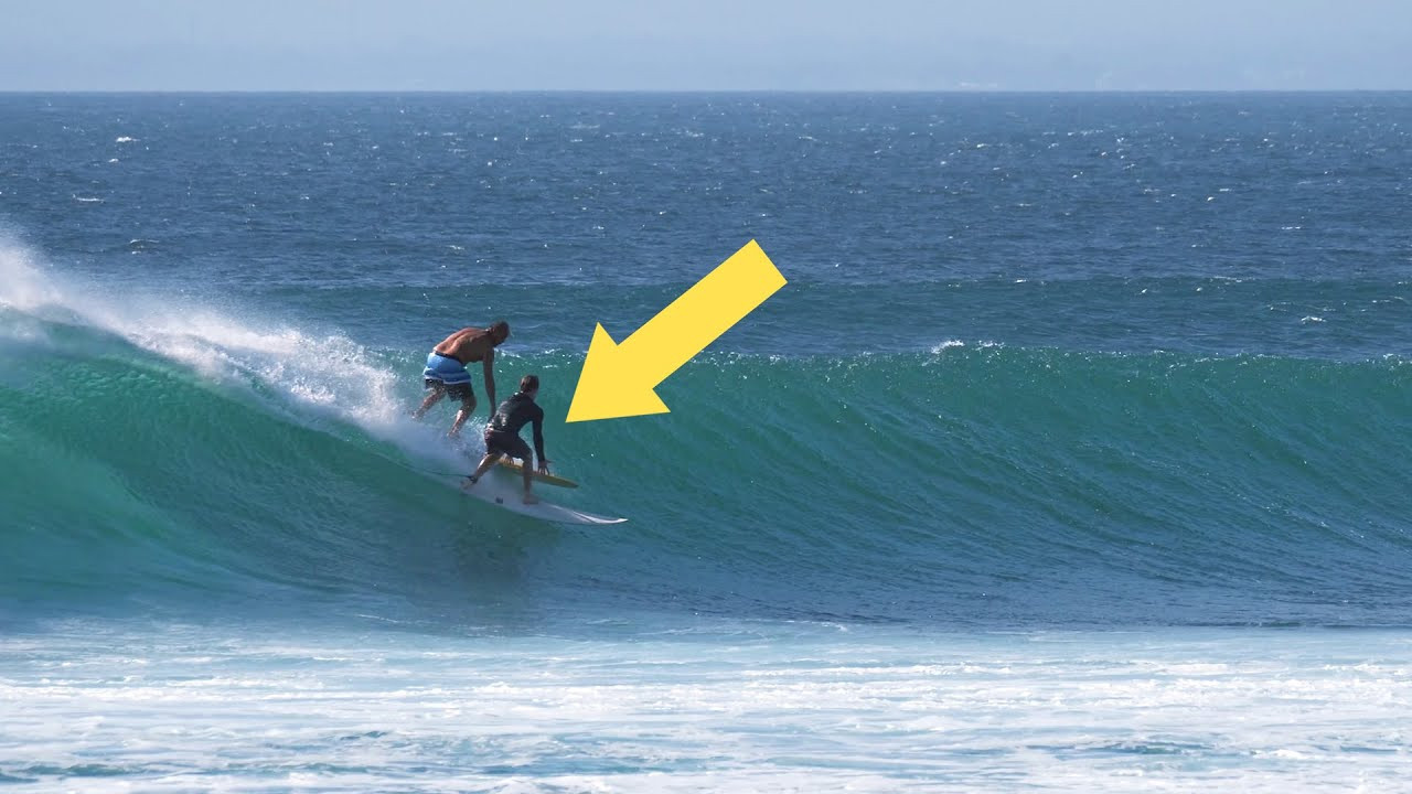 Impossibles was pretty busy yesterday, and with any large crowd comes the increased risk of a drop-in or two. One popular method to handle a drop-in is to grab the nose of an offender's board, and attempt to make them lose balance and fall - as expertly demonstrated in the first clip! <br /><br />A new West swell filled into Bali yesterday and Impossibles was really pumping during the afternoon session. There were plenty of long rides, and a few surfers even found a bit of shade on some of the hollower waves. <br /><br />If you would like to support us, please buy us a coffee here: https://www.buymeacoffee.com/infowy<br /><br />If you like the content, please subscribe to the channel here: http://bit.ly/2NPrV5H<br />_____________________________<br /><br />OUR AMAZON STORE: https://www.amazon.com/shop/globalzoo-surfingvideos?ref=ac_inf_tb_vh <br /><br />GEAR WE USE FROM AMAZON: <br /><br />Our camera: https://amzn.to/3XHjiMe <br />Our drone: https://amzn.to/3HauKJg <br />Our main lens: https://amzn.to/3Jo9qCU <br />Our other lens: https://amzn.to/3Ji9XWW <br />Our main tripod: https://amzn.to/3Y6yUZG <br />Our second tripod: https://amzn.to/3Hh9EsJ <br />Our second tripod head: https://amzn.to/3WPpsbQ <br />Our camera bag: https://amzn.to/3HdvTzH <br />The laptop we edit on: https://amzn.to/3Hdwb9L <br />Our external hard drive: https://amzn.to/3Y2lJc0 <br /><br />_____________________________<br /><br />Social media accounts:<br />Instagram: https://www.instagram.com/global.zoo.co/?hl=en<br />Facebook: https://www.facebook.com/Global.Zoo.Co<br /><br />_____________________________<br /><br />DISCLAIMER <br />Some of the links above are affiliate links, where I earn a small commission if you click on the link and purchase an item. You are not obligated to do so, but it does help fund these videos in hopes of bringing value to you! <br /><br />#Surfing #Surf #Indonesia #Bali #Impossibles #PadangPadang #Uluwatu #GlobalZoo