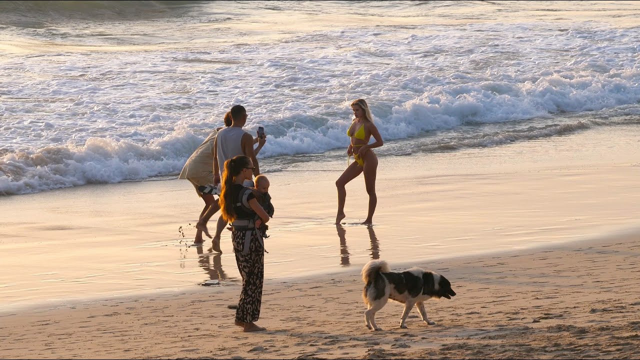 Although it's not at the top of the list of Bali's best waves, Dreamland Beach gets quite good every now and then, and has one of the only rights in the Bukit area. It's definitely a little on the busy side these days though.<br /><br />If you would like to support us, please buy us a coffee here: https://www.buymeacoffee.com/infowy<br /><br />If you like the content, please subscribe to the channel here: http://bit.ly/2NPrV5H<br />_____________________________<br /><br />OUR AMAZON STORE: https://www.amazon.com/shop/globalzoo-surfingvideos?ref=ac_inf_tb_vh <br /><br />GEAR WE USE FROM AMAZON: <br /><br />Our camera: https://amzn.to/3XHjiMe <br />Our drone: https://amzn.to/3HauKJg <br />Our main lens: https://amzn.to/3Jo9qCU <br />Our other lens: https://amzn.to/3Ji9XWW <br />Our main tripod: https://amzn.to/3Y6yUZG <br />Our second tripod: https://amzn.to/3Hh9EsJ <br />Our second tripod head: https://amzn.to/3WPpsbQ <br />Our camera bag: https://amzn.to/3HdvTzH <br />The laptop we edit on: https://amzn.to/3Hdwb9L <br />Our external hard drive: https://amzn.to/3Y2lJc0 <br /><br />_____________________________<br /><br />Social media accounts:<br />Instagram: https://www.instagram.com/global.zoo.co/?hl=en<br />Facebook: https://www.facebook.com/Global.Zoo.Co<br /><br />_____________________________<br /><br />DISCLAIMER <br />Some of the links above are affiliate links, where I earn a small commission if you click on the link and purchase an item. You are not obligated to do so, but it does help fund these videos in hopes of bringing value to you! <br /><br />#Surfing #Surf #Indonesia #Bali #Dreamland #GlobalZoo