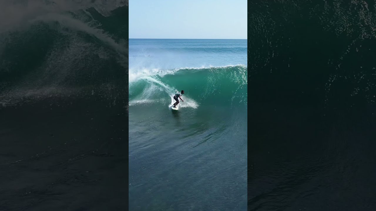 Local man "Bling" is always considered one of the best surfers out at Uluwatu, and this is why.<br /><br />#shorts #surfing #bali # uluwatu