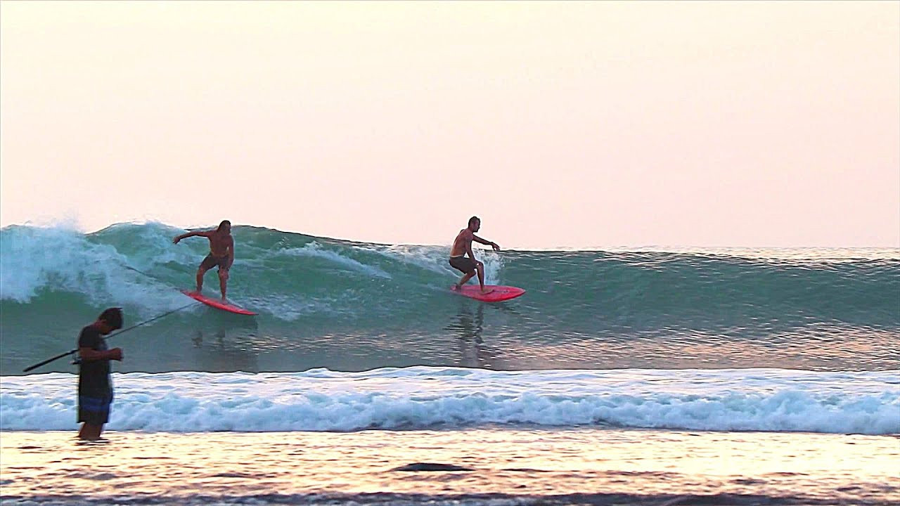When it's on, Impossibles is one of the longest and most picturesque waves in Bali. Although not at its very best on this day, there were still some pretty long rides out there.<br /><br />The temptation to surf was too great so I decided to jump in and get a few myself with the GoPro!<br /><br />If you would like to support us, please buy us a coffee here: https://www.buymeacoffee.com/infowy<br /><br />If you like the content, please subscribe to the channel here: http://bit.ly/2NPrV5H<br />_____________________________<br /><br />OUR AMAZON STORE: https://www.amazon.com/shop/globalzoo-surfingvideos?ref=ac_inf_tb_vh <br /><br />IF YOU WANT TO CREATE SURF VIDEOS LIKE THIS CHECK OUT THE GEAR WE USE FROM AMAZON: <br /><br />Our camera: https://amzn.to/3XHjiMe <br />Our drone: https://amzn.to/3HauKJg <br />Our main lens: https://amzn.to/3Jo9qCU <br />Our other lens: https://amzn.to/3Ji9XWW <br />Our main tripod: https://amzn.to/3Y6yUZG <br />Our second tripod: https://amzn.to/3Hh9EsJ <br />Our second tripod head: https://amzn.to/3WPpsbQ <br />Our camera bag: https://amzn.to/3HdvTzH <br />The laptop we edit on: https://amzn.to/3Hdwb9L <br />Our external hard drive: https://amzn.to/3Y2lJc0 <br /><br />_____________________________<br /><br />Social media accounts:<br />Instagram: https://www.instagram.com/global.zoo.co/?hl=en<br />Facebook: https://www.facebook.com/Global.Zoo.Co<br /><br />_____________________________<br /><br />DISCLAIMER <br />Some of the links above are affiliate links, where I earn a small commission if you click on the link and purchase an item. You are not obligated to do so, but it does help fund these videos in hopes of bringing value to you! <br /><br />#SurfingBali #SurfingIndonesia #Bali #Impossibles #Bali2020 #AlwaysLeft #Surf #Waves #surfersofbali