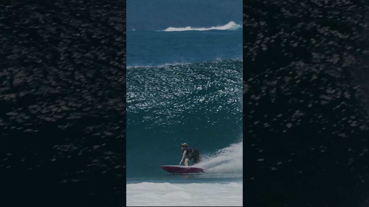 Right hand points and Kolohe Andino go together like tacos & Tuesdays.<br /><br />#FirstNameInTheWater