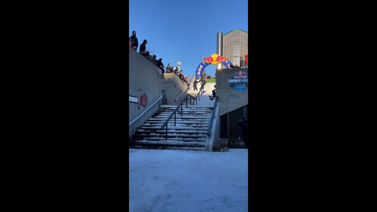Grace Warner with a clean 50/50 on the down flat down in last year's #RedBullHeavyMetal in Detroit! <br /><br />T-Minus 10 days and counting until Red Bull Heavy Metal 2024 in St. Paul, MN! <br />#streetsnowboarding #snowboard #snow