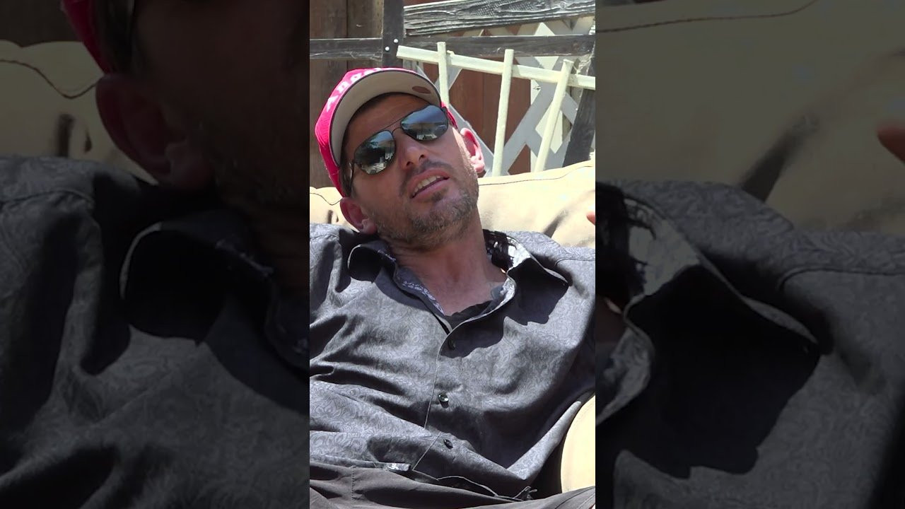 iDabble VM (skate video mag hosted by Mark Appleyard)