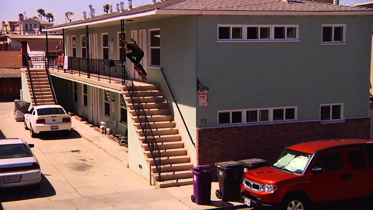 Bronson Speed Co. delivers a "Max Impact Cage Design." Super strong, non-distortion glass filled nylon cage that keeps bearing balls precision spaced and oil circulating. Aaron "JAWS" Homoki takes maximum impact to another level!<br /><br />BronsonSpeedCo.com<br /><br />@aaronjawshomoki<br /><br />SUBSCRIBE to the First Video Mag In Skateboarding!<br />http://bitly.com/SubscribeToStrangeNotes<br /><br />Stay Social!<br />https://www.facebook.com/strangenotes87<br />https://twitter.com/strangenotes<br />http://instagram.com/strangenotes