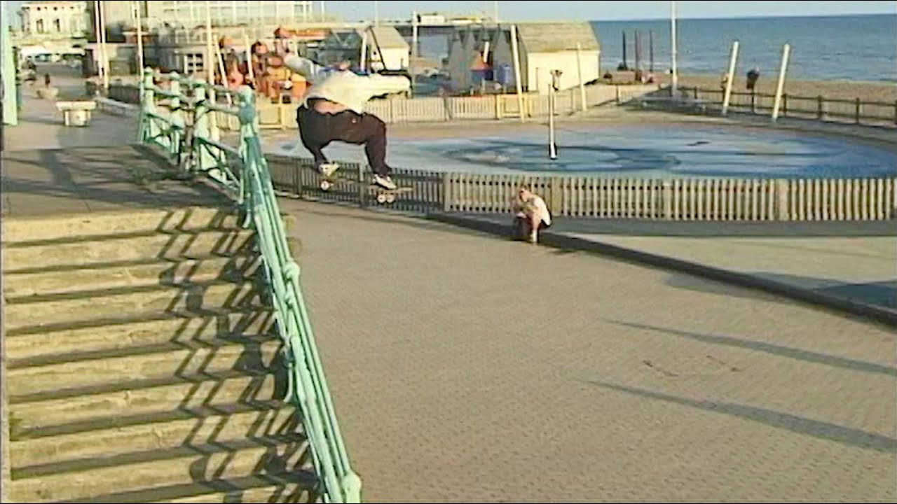 Subscribe to our YouTube channel here: https://www.youtube.com/channel/UCTuYNudPxr5rAatvZg8Zndg<br /><br />Filmed and edited by Quentin Guthrie.<br /><br />Guest tricks: Zane Crowther, Ellis Gardiner and Dougie George.