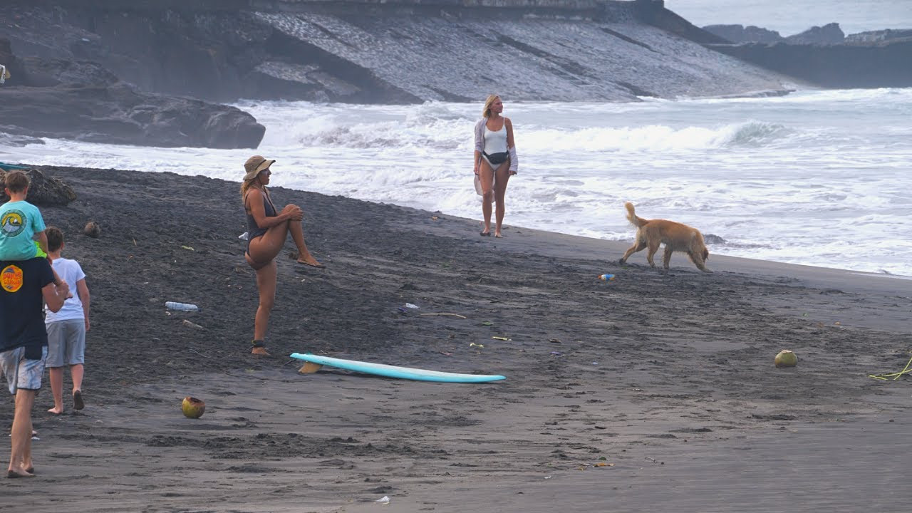 Pumping waves at Pererenan Rivermouth the other day, and lots of surfers doing the pre-surf stretch on the beach. Do you think stretching is important before a surf or do you just jump straight in? Please let us know in the comments section.<br /><br />If you would like to support us, please buy us a coffee here: https://www.buymeacoffee.com/infowy<br /><br />OUR AMAZON STORE: https://www.amazon.com/shop/globalzoo-surfingvideos?ref=ac_inf_tb_vh <br /><br />GEAR WE USE FROM AMAZON: <br /><br />Our camera: https://amzn.to/3XHjiMe <br />Our drone: https://amzn.to/3HauKJg <br />Our main lens: https://amzn.to/3Jo9qCU <br />Our other lens: https://amzn.to/3Ji9XWW <br />Our main tripod: https://amzn.to/3Y6yUZG <br />Our second tripod: https://amzn.to/3Hh9EsJ <br />Our second tripod head: https://amzn.to/3WPpsbQ <br />Our camera bag: https://amzn.to/3HdvTzH <br />The laptop we edit on: https://amzn.to/3Hdwb9L <br />Our external hard drive: https://amzn.to/3Y2lJc0 <br /><br />_____________________________<br /><br />Social media accounts:<br />Instagram: https://www.instagram.com/global.zoo.co/?hl=en<br />Facebook: https://www.facebook.com/Global.Zoo.Co<br /><br />_____________________________<br /><br />DISCLAIMER <br />Some of the links above are affiliate links, where I earn a small commission if you click on the link and purchase an item. You are not obligated to do so, but it does help fund these videos in hopes of bringing value to you! <br /><br />#SurfingBali #SurfingIndonesia #Bali #Canggu #Uluwatu #Balangan #Bingin #Impossibles #PadangPadang #GlobalZoo #AlwaysLeft #Raw #RawSurfing #SurfRawFiles #SurfersOfBali