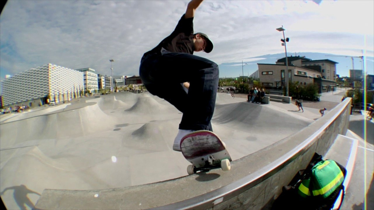 www.welcomeskateboards.com<br /><br />Join us for a journey of caressing the curvature of concrete and wooden walls with Daniel Vargas, Roman Pabich, Rick Fabro, Nora Vasconcellos and Karl Berglind<br /><br />Filmed and Edited by the illustrious Rye Beres
