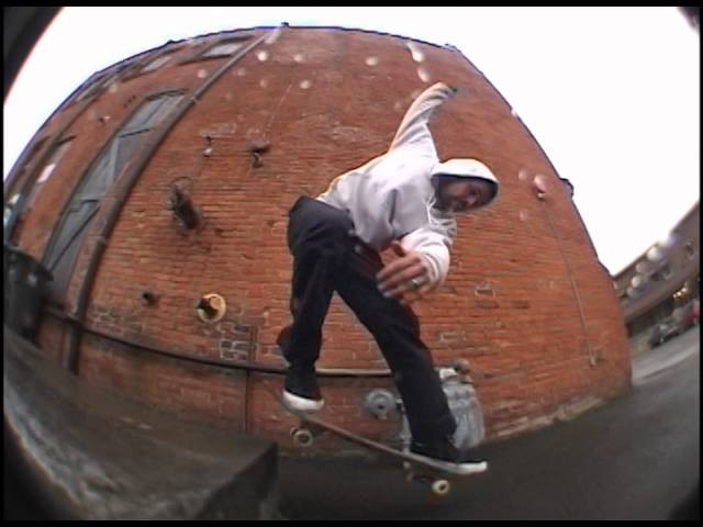www.welcomeskateboards.com<br /><br />Jordan Sanchez turning in Webisode 3 with some gritty magic tricks. The world is your skatepark even when its raining...and one of your trucks is broken.<br /><br />Edit by Jake Menne