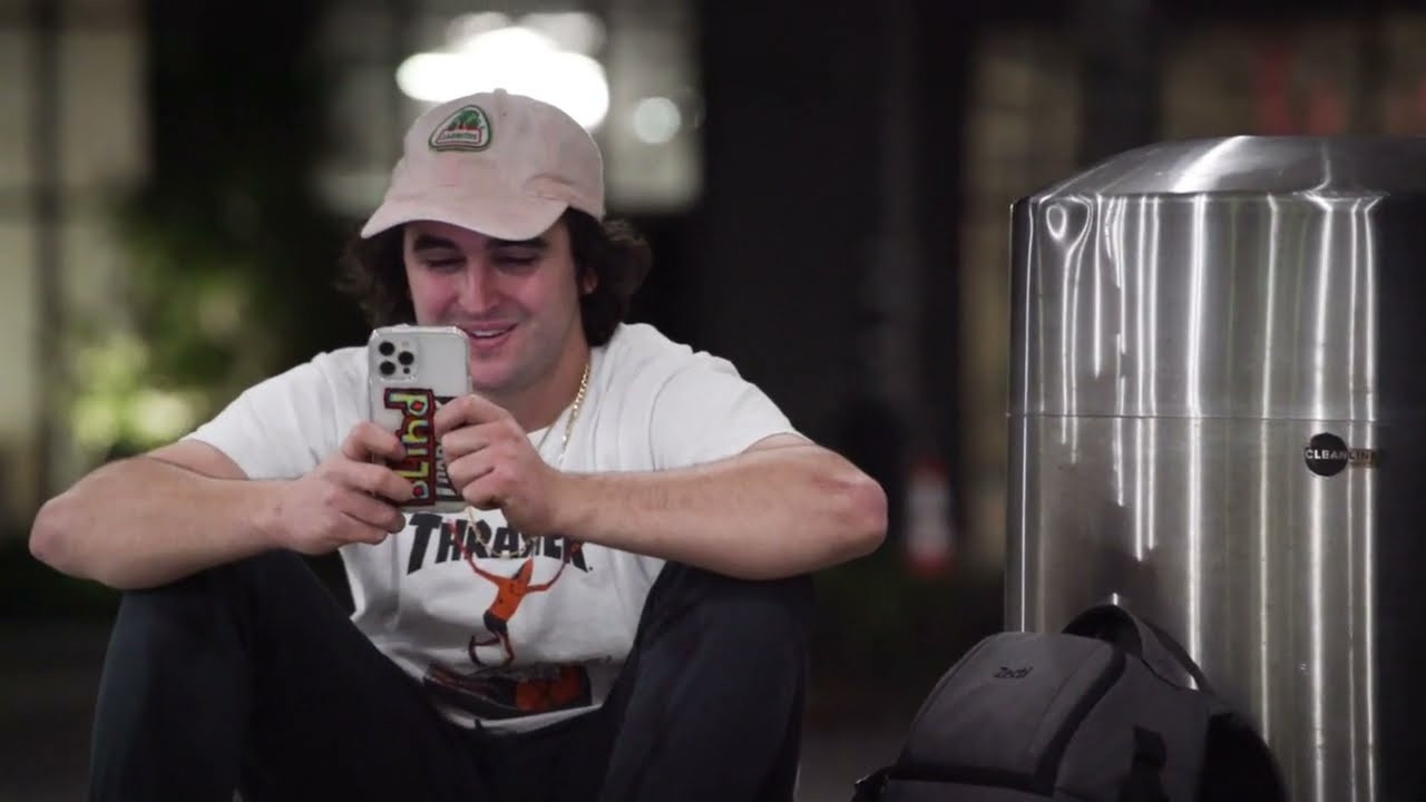 Shop rider Miles Mckinney presents Paradise. <br /><br />Filmed by:<br />Ryan Hodgdon, Justin Santiago, Brain Scott, Evan Starkey, Kain Abernathy, Desmond Blair, Bryson Feguson. <br /><br />Soundtrack:<br />Black Keys- Gold On The Ceiling <br />42 Dugg- Best Friends <br />*We do not own the rights to these songs. <br /><br />Follow us on insta:<br />@westsideskateshop @milesmckinney