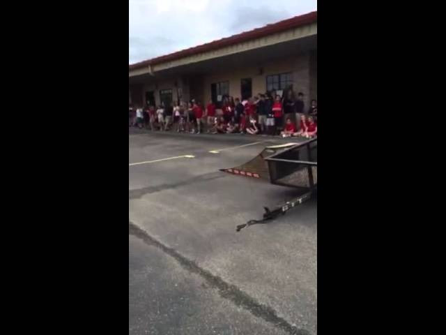 Heres our iPhone recap of our stop at the Great American Teach-In! We would like to give a huge thank you to Carwise and Countryside Montessori for letting us be a part of The 2015 Great American Teach-In, we had such a great time. Check out www.westsideskateshop.com for more!