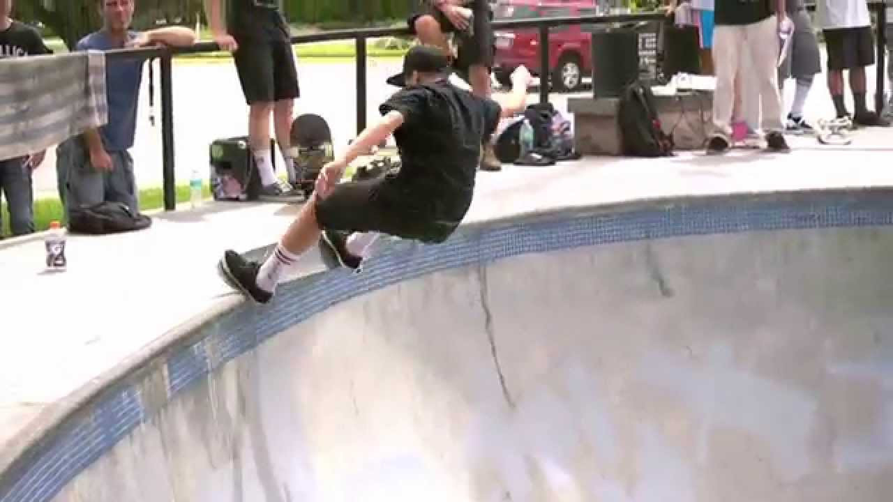 Insta: @westside_tarpon<br />Westside Skateshop's contest at Largo Skatepark Sept. 20th 2014.<br />Filmed / Edit: Austen McCurrie