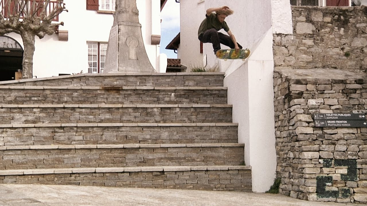 Shot around Bilbao, San Sebastian and French Basque Country<br /><br />Filmed by Felix Lahache @Salba_sauce <br />Bilbao footage by @Jedyskate<br /><br />Armando Santos @ghettobeer and Manu Gómez @ggk030225 join in the session at @ramputene_diy